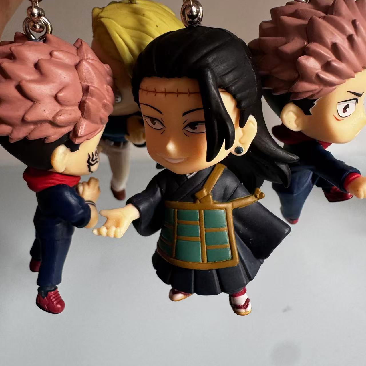 Genuino Jujutsu Kaisen Nanami  - Model Kit Jujutsu Kaisen reseña y precio