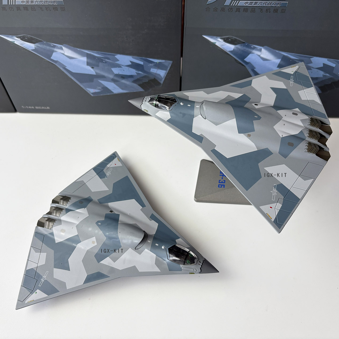 Modelo de Avión de Combate J-3 - Model Kit Jet reseña y precio