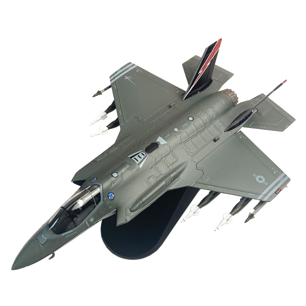 Modelo de Avión de Combate F-3 - Model Kit Jet reseña y precio