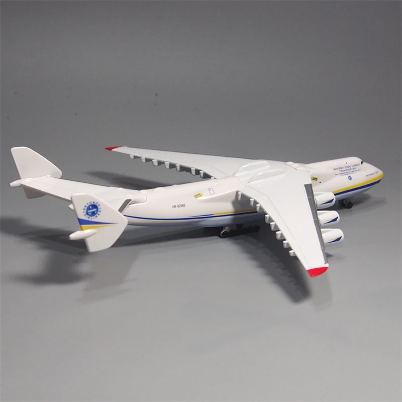 ANTONOV 225 Airlines Ucrania A - Model Kit Ukraine reseña y precio