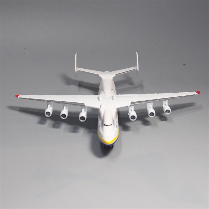 ANTONOV 225 Airlines Ucrania A - Model Kit Ukraine reseña y precio